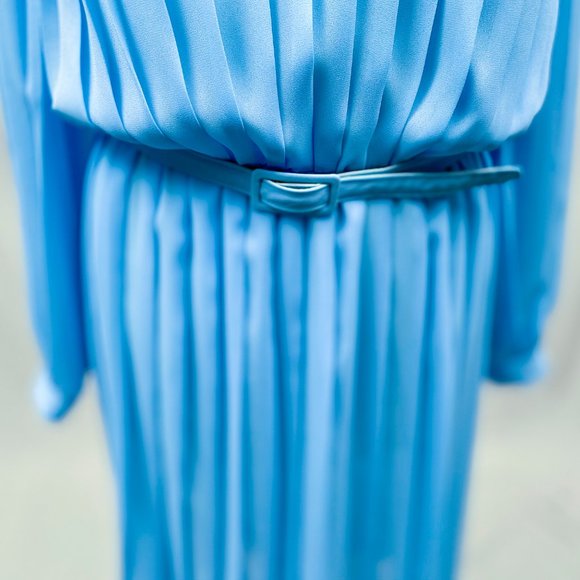 Vintage Semi Sheer Pleated Dress, Sz M/L - Picture 3 of 10